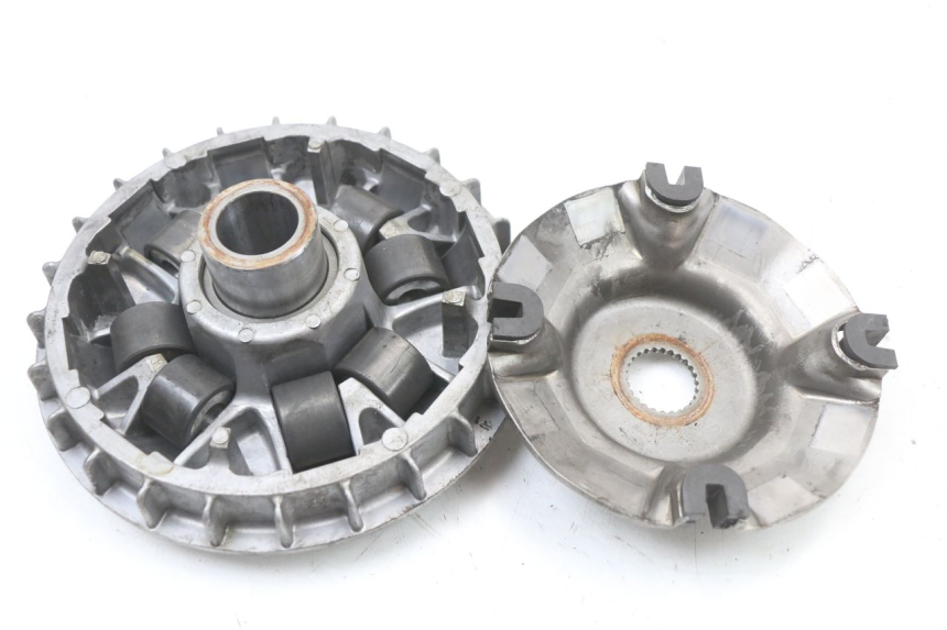 photo de VARIATOR HONDA FJS SILVER WING SILVERWING 400 (2005 - 2008) - Alternative perspective