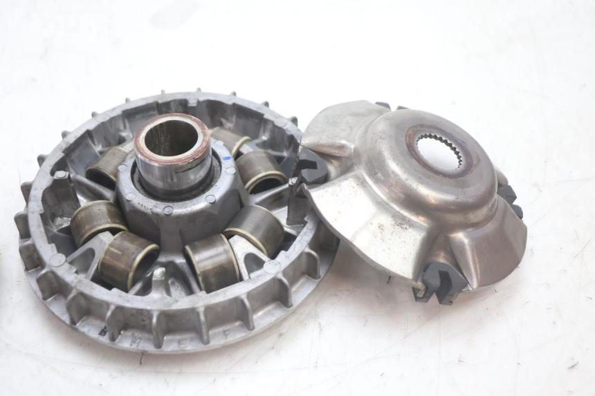 photo de VARIATOR HONDA FJS SILVER WING SILVERWING 400 (2005 - 2008) - Zoom on usage condition