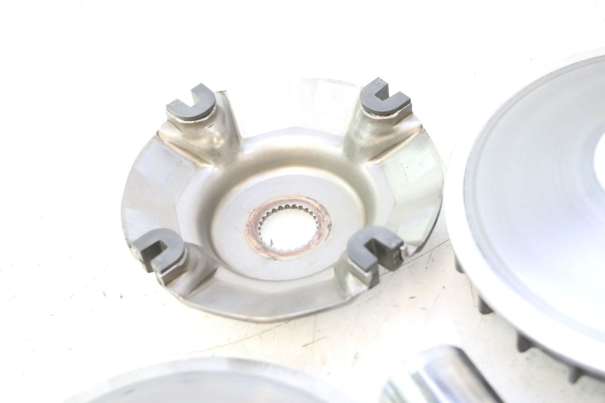 photo de VARIATOR HONDA FJS SILVER WING SILVERWING 400 (2005 - 2008) - Surface and material condition