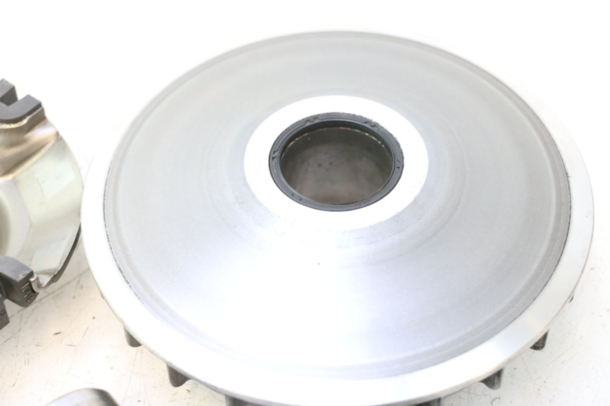 photo de VARIATOR HONDA FJS SILVER WING SILVERWING 400 (2005 - 2008) - Checked used part