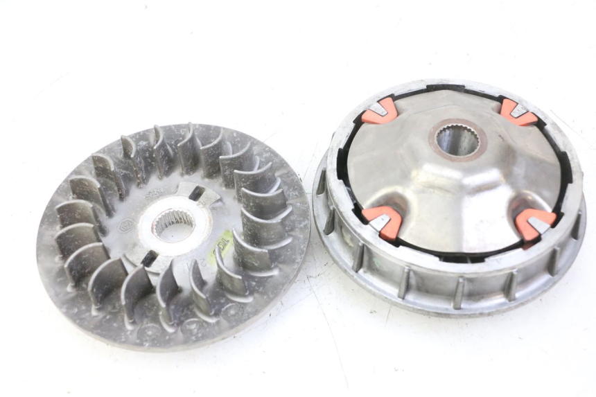 photo de VARIATOR PEUGEOT GEOPOLIS 400 (2007 - 2013) - Component detail