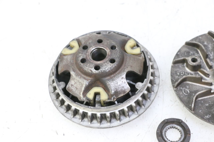 photo de VARIATOR KYMCO GRAND DINK 125 (2002 - 2007) - Zoom on usage condition