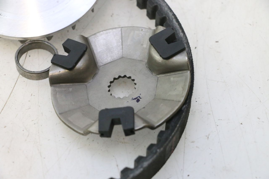 photo de VARIATOR KEEWAY HURRICANE 50 (2006 - 2019) - Technical close-up