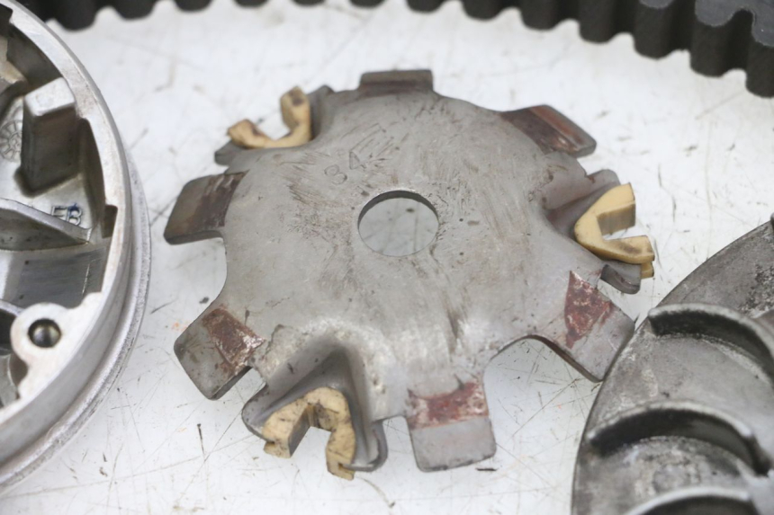 photo de VARIATOR PEUGEOT KISBEE 2T 50 (2018 - 2022) - Supplementary product photo