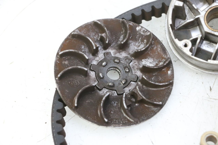 photo de VARIATOR PEUGEOT KISBEE 2T 50 (2010 - 2017) - Component zoom