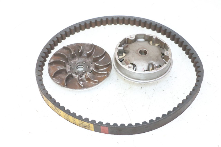 photo de VARIATOR PEUGEOT KISBEE 2T 50 (2010 - 2017) - Alternative perspective