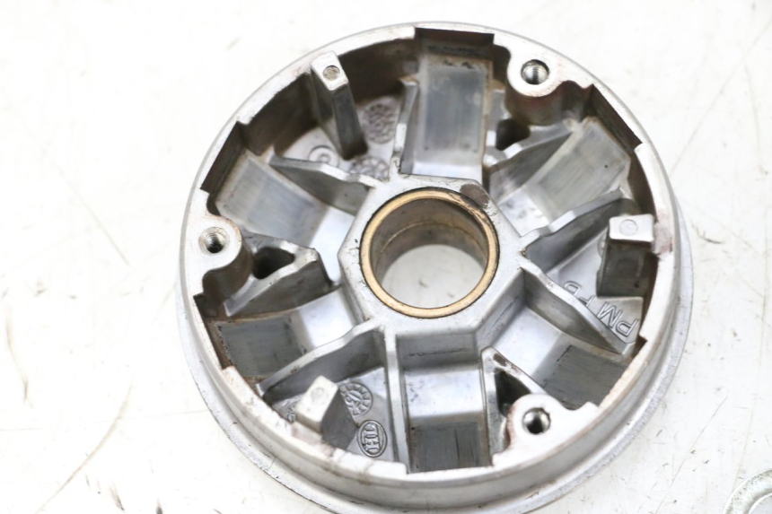 photo de VARIATOR PEUGEOT KISBEE 2T 50 (2010 - 2017) - Additional view of the item