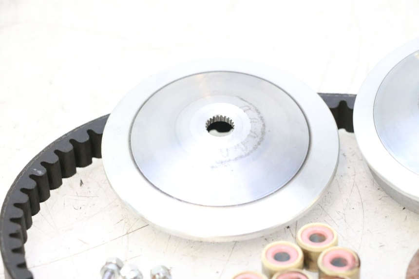photo de VARIATOR PEUGEOT KISBEE 2T 50 (2018 - 2022) - Product overview