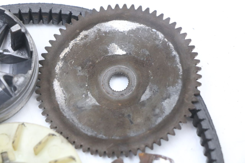 photo de VARIATOR PEUGEOT KISBEE 4T 50 (2018 - 2022) - Alternative perspective