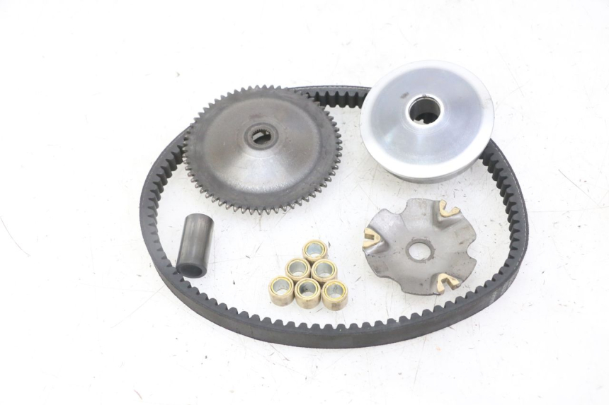 photo de VARIATOR PEUGEOT KISBEE 4T 50 (2018 - 2022) - Surface and material condition