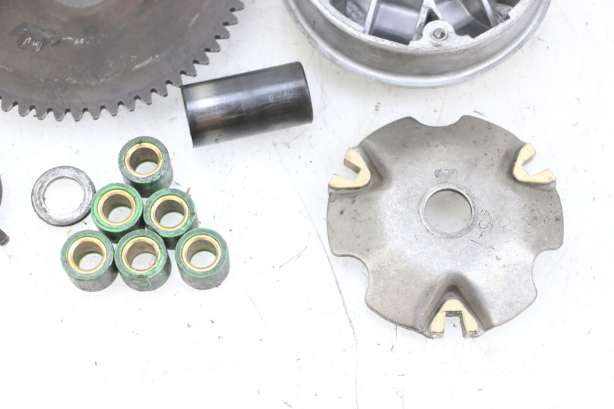 photo de VARIATOR PEUGEOT KISBEE 4T 50 (2010 - 2017) - Checked used part