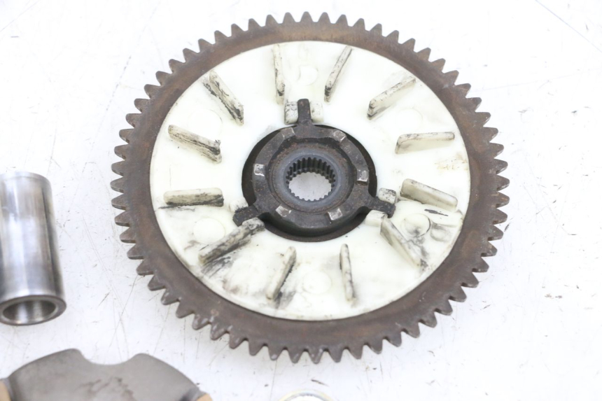 photo de VARIATOR PEUGEOT KISBEE 4T 50 (2010 - 2017) - High-resolution close-up