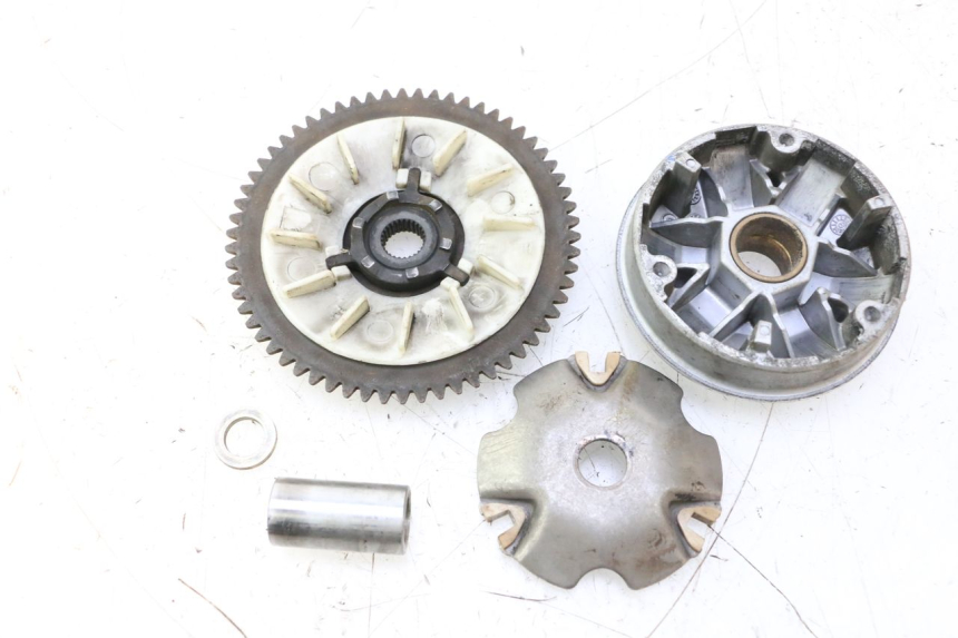 photo de VARIATOR PEUGEOT KISBEE 4T 50 (2010 - 2017) - Main view
