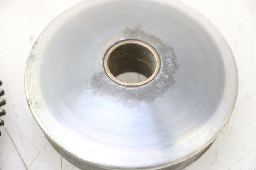 photo de VARIATOR PEUGEOT KISBEE 4T 50 (2010 - 2017) - Technical close-up