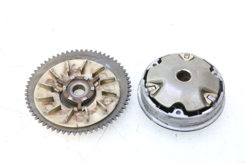 photo de VARIATOR PEUGEOT KISBEE 4T 50 (2010 - 2017) - Main view