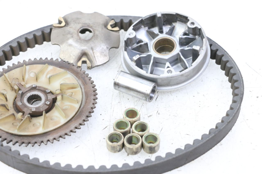 photo de VARIATOR KYMCO AGILITY 4T 50 (2018 - 2022) - Surface and material condition