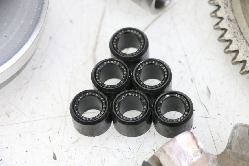 photo de VARIATOR KYMCO AGILITY 4T 50 (2018 - 2022) - Alternative perspective