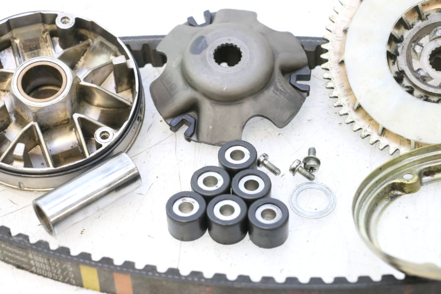 photo de VARIATOR PIAGGIO LIBERTY 50 (1998 - 2003) - Component zoom