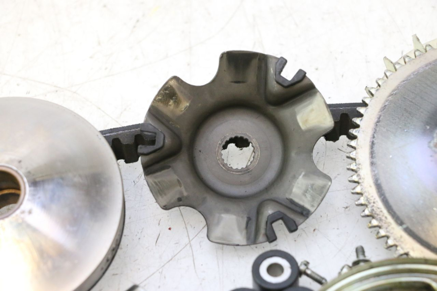photo de VARIATOR PIAGGIO LIBERTY 50 (1998 - 2003) - Checked used part