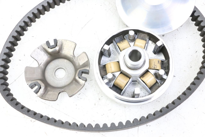 photo de VARIATOR LONGJIA SHARPY 125 (2020 - 2024) - Alternative perspective