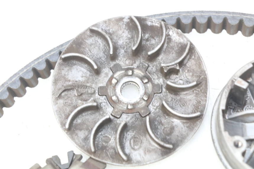 photo de VARIATOR PEUGEOT LUDIX 50 (2008 - 2017) - Technical close-up