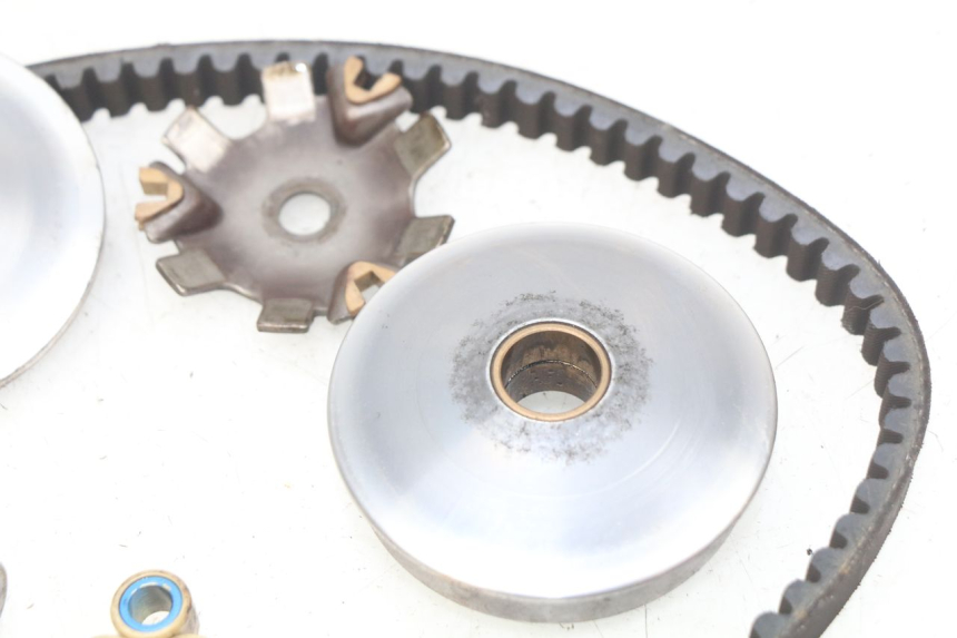 photo de VARIATOR PEUGEOT LUDIX 50 (2008 - 2017) - Technical close-up