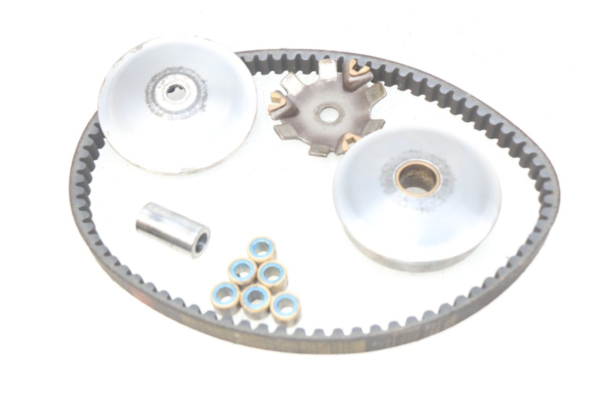 photo de VARIATOR PEUGEOT LUDIX 50 (2008 - 2017) - Fixing points details