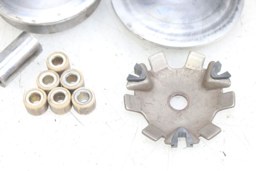 photo de VARIATOR PEUGEOT LUDIX 50 (2005 - 2007) - Zoom on usage condition