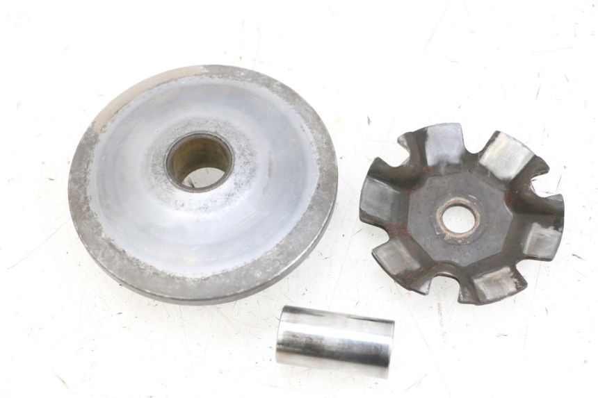 photo de VARIATOR PEUGEOT LUDIX 50 (2005 - 2007) - Fixing points details