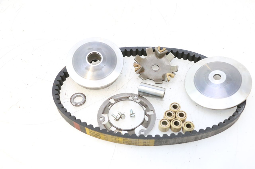 photo de VARIATOR PEUGEOT LUDIX ONE 14P 50 (2004 - 2013) - Technical close-up