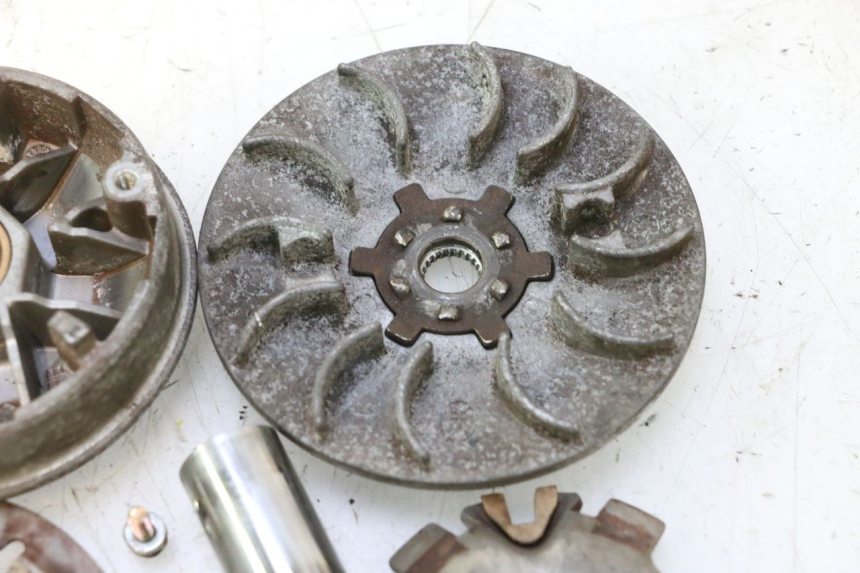 photo de VARIATOR PEUGEOT LUDIX PRO 2T 50 (2010 - 2017) - Detailed visual inspection