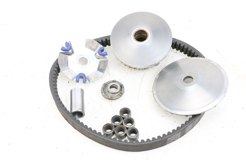 photo de VARIATOR SYM MIO 50 (2005 - 2010) - Fixing points details