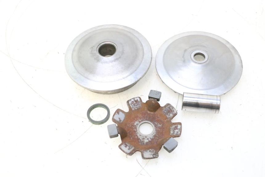 photo de VARIATOR SYM MIO 50 (2005 - 2010) - Fixing points details