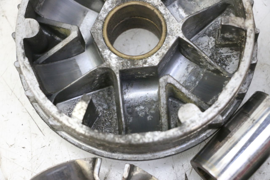 photo de VARIATOR PIAGGIO MP3 RL 250 (2006 - 2010) - Detailed visual inspection