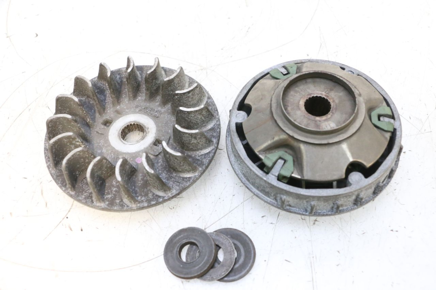 photo de VARIATOR PIAGGIO MP3 RL 250 (2006 - 2010) - Alternative perspective