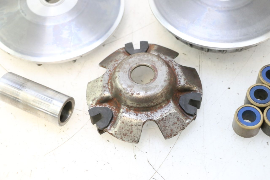 photo de VARIATOR KYMCO MXU R 250 (2004 - 2010) - Alternative perspective