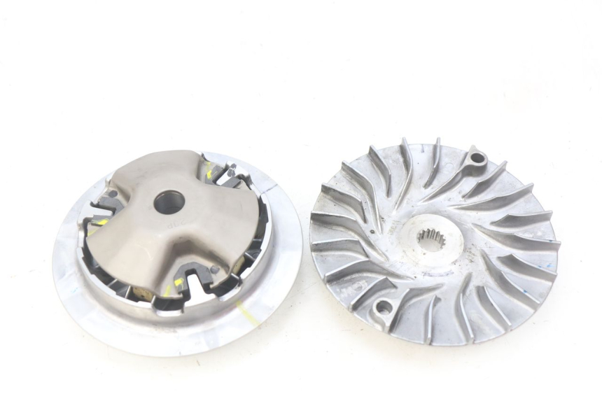 photo de VARIATOR YAMAHA N-MAX NMAX 125 (2017 - 2020) - Component detail