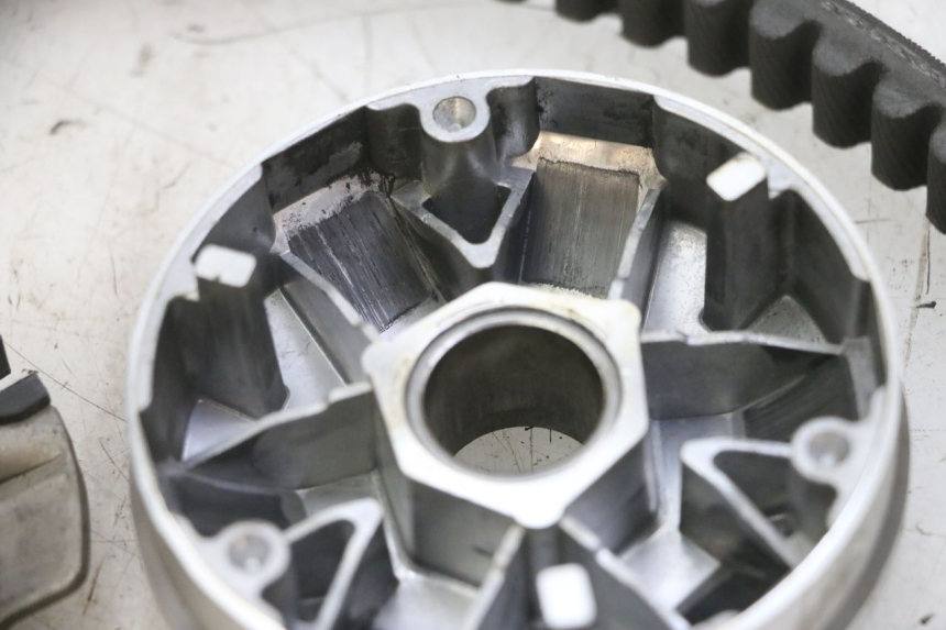 photo de VARIATOR KYMCO LIKE 4T 50 (2019 - 2025) - Zoom on usage condition