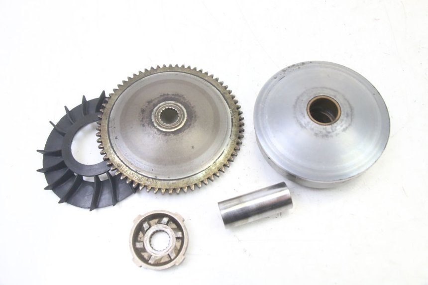 photo de VARIATOR PIAGGIO NEW TYPHOON 50 (2018 - 2021) - Alternative perspective