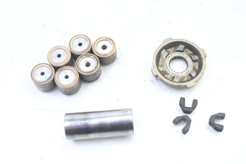 photo de VARIATOR PIAGGIO NEW TYPHOON 50 (2018 - 2021) - Fixing points details