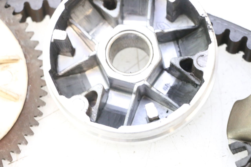 photo de VARIATOR JM MOTORS OLDIES 4T 50 (2010 - 2020) - Surface and material condition