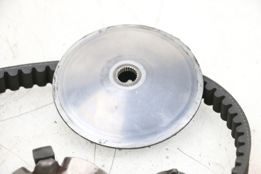 photo de VARIATOR SYM ORBIT 2 4T 50 (2008 - 2017) - Fixing points details