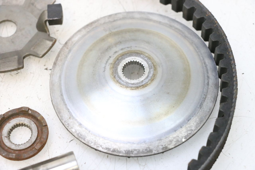 photo de VARIATOR SYM ORBIT III 3 4T 50 (2018 - 2021) - Fixing points details