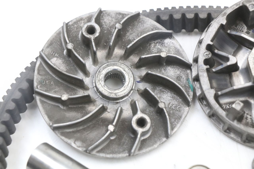 photo de VARIATOR HONDA PCX (JF47) 125 (2012 - 2013) - Zoom on usage condition