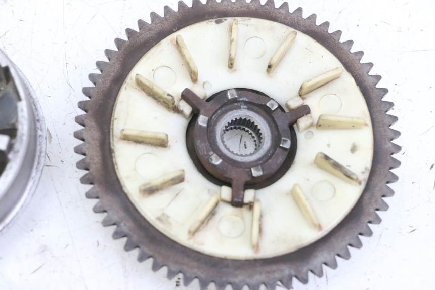 photo de VARIATOR PEUGEOT KISBEE 4T 50 (2010 - 2017) - Surface and material condition