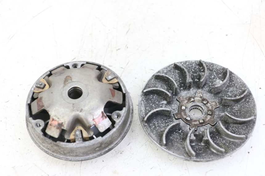 photo de VARIATOR PEUGEOT SPEEDFIGHT 3 LC 2T 50 (2009 - 2015) - Alternative perspective