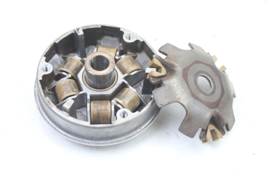 photo de VARIATOR PEUGEOT TREKKER TKR 50 (2005 - 2014) - Technical close-up