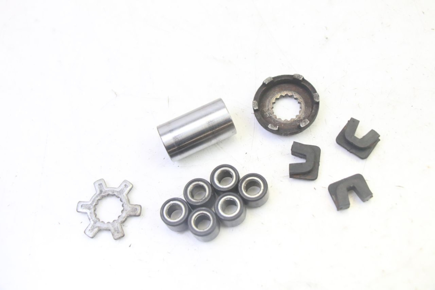 photo de VARIATOR TNT MOTOR ROMA 10' 2T 50 (2011 - 2018) - Fixing points details