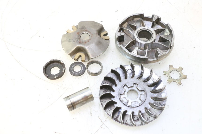 photo de VARIATOR KEEWAY RY6 2T 50 (2011 - 2019) - Main view