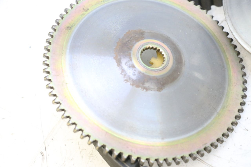photo de VARIATOR PEUGEOT SATELIS COMPRESSOR K15 125 (2006 - 2009) - Zoom on usage condition